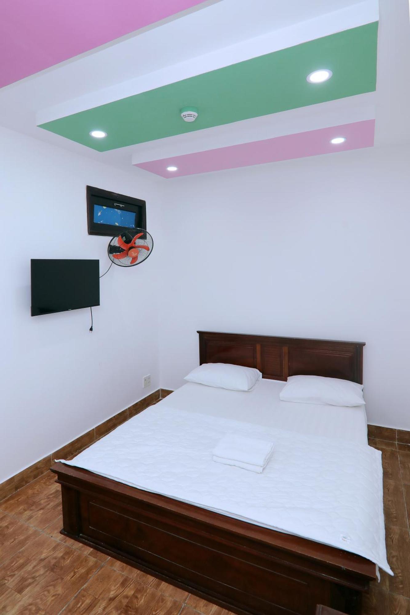 Khach San Sao Mai Xanh - Sao Mai Xanh Hotel Хошимин Экстерьер фото