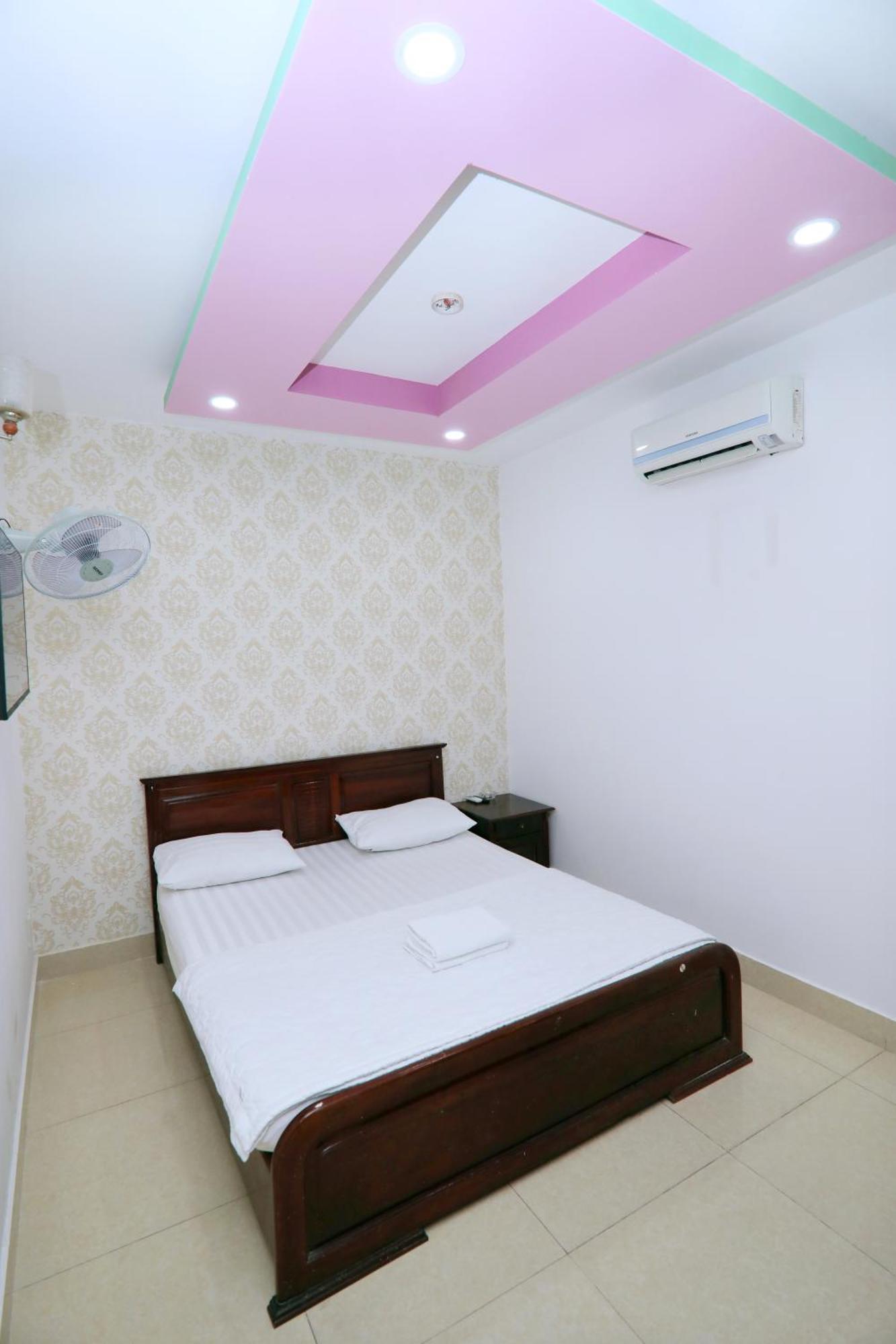 Khach San Sao Mai Xanh - Sao Mai Xanh Hotel Хошимин Экстерьер фото